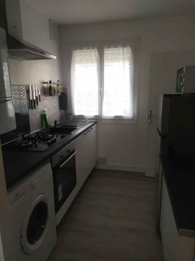Appartement 8 Couchages 3 Chambres Sens Exterior photo