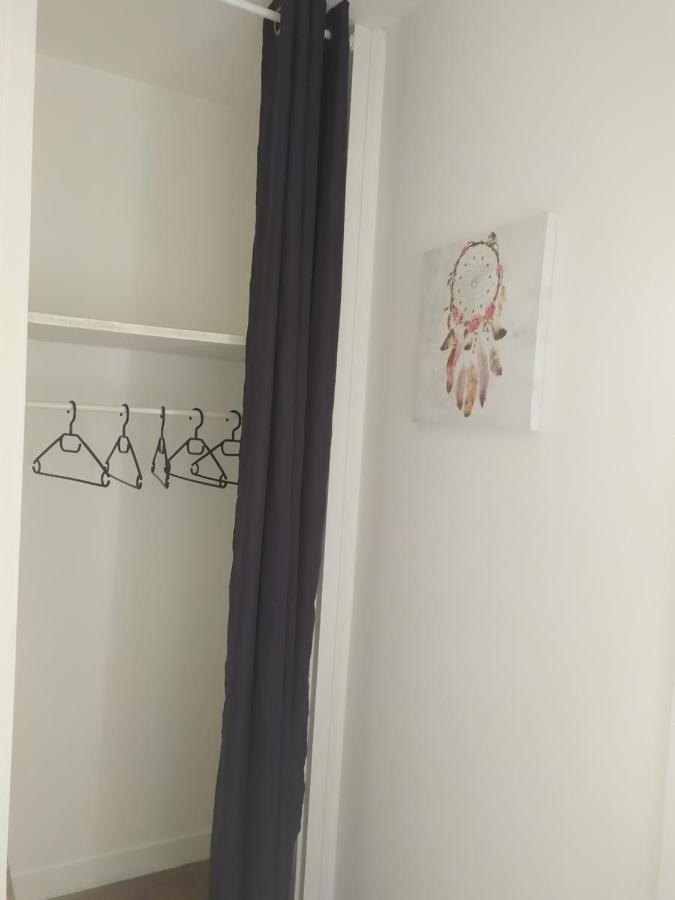 Appartement 8 Couchages 3 Chambres Sens Exterior photo